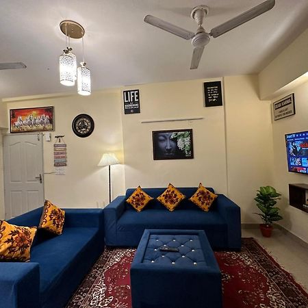 Royal Ambience Apartamento Ghaziabad Exterior foto