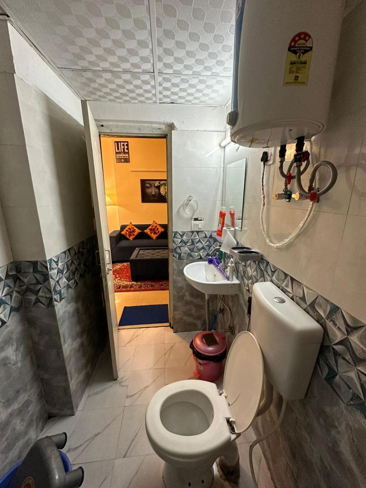 Royal Ambience Apartamento Ghaziabad Exterior foto