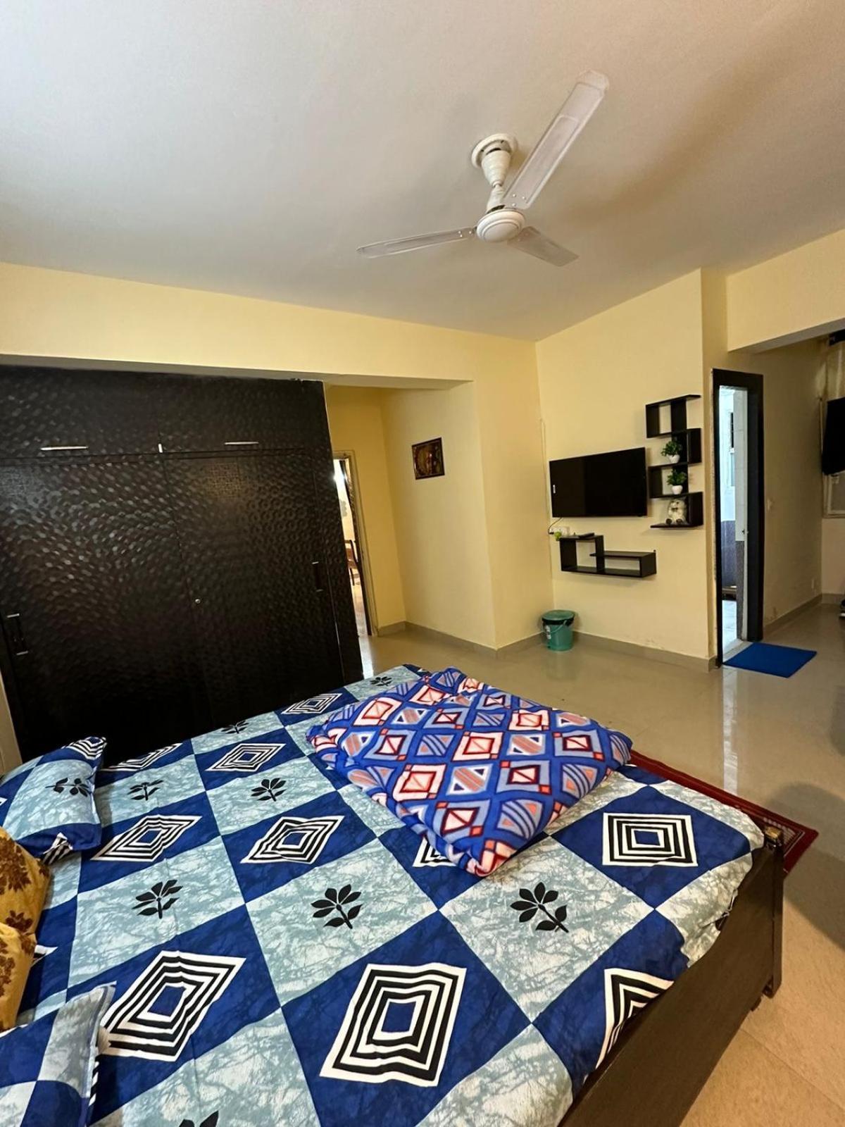 Royal Ambience Apartamento Ghaziabad Exterior foto
